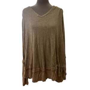 Free People We The Free grey swing trapeze thermal V neck